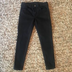 🖤AE HiRise Black skinny jeans 4 Short